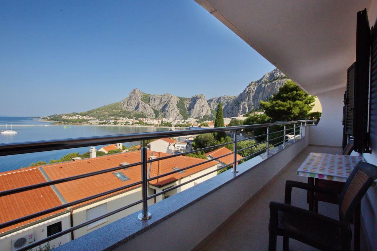 Apartment Lelas โอมิช ภายนอก รูปภาพ